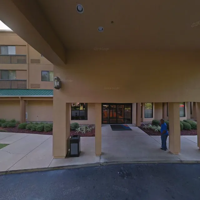 The Bistro - Eat. Drink. Connect.®