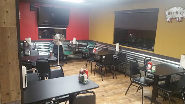 Smokey Bear's BBQ & Grill