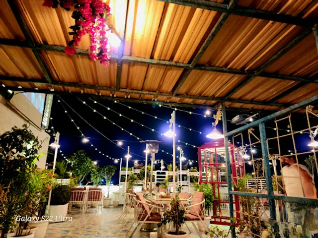 Douse Rooftop & Restaurant