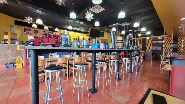 치킨 펍 앤 카페 Chicken Pub & Cafe