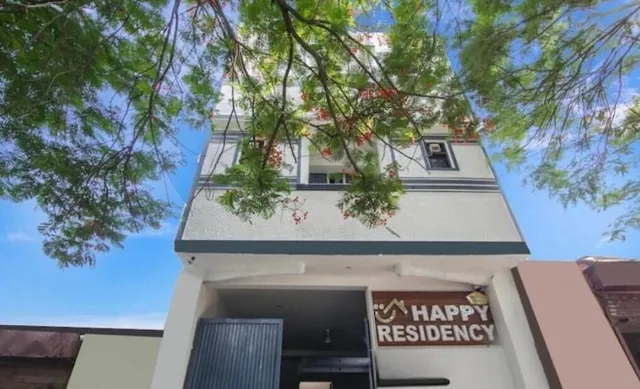 Roomshala 123 Happy Homes Saket