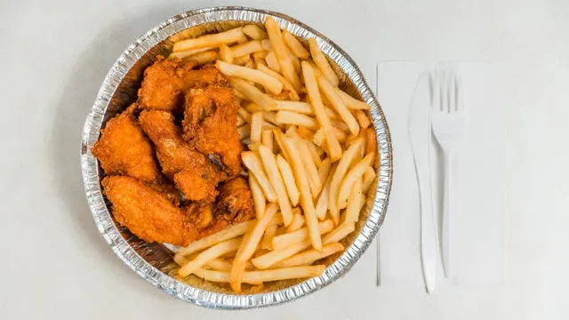 Crown Fried Chicken & Pizza