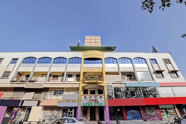 Collection O Hotel Long Stay