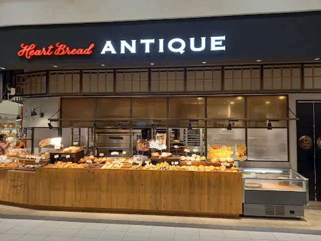 HEART BREAD ANTIQUE AEON MALL Kitatoda