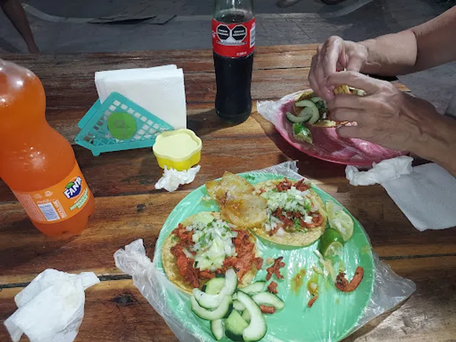 Tacos edy Tacos al pastor