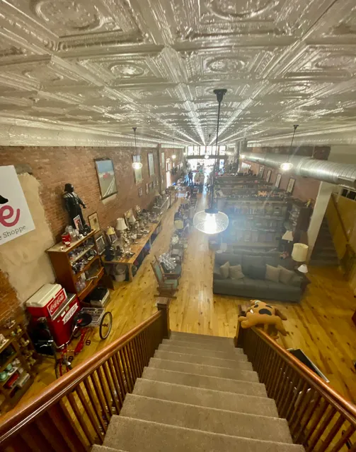 Fur Love Charitable Resale Shoppe