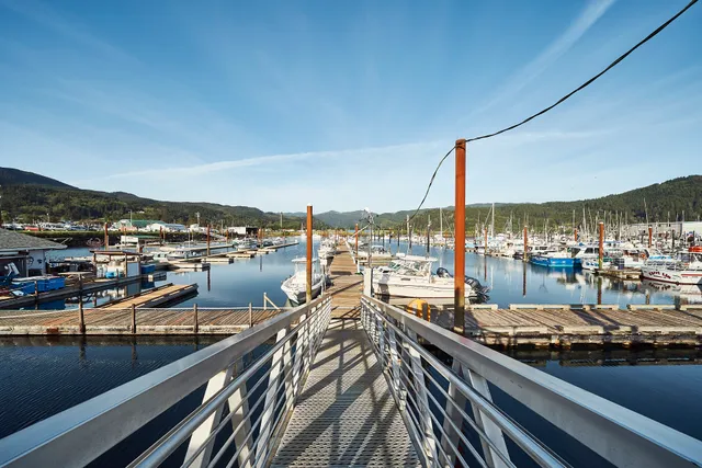 Garibaldi Inn at the Bay