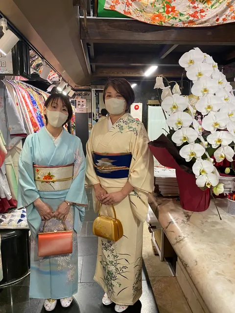 レンタルきもの優華YASAKA 和服出租优华 Kimono Rental & sell京都八坂神社