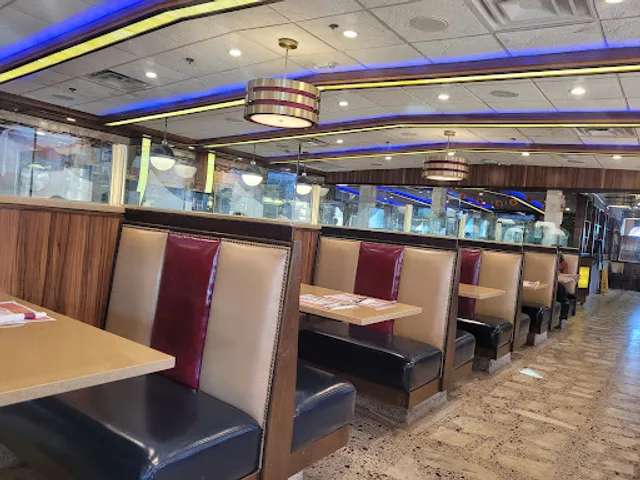 Nautilus Diner
