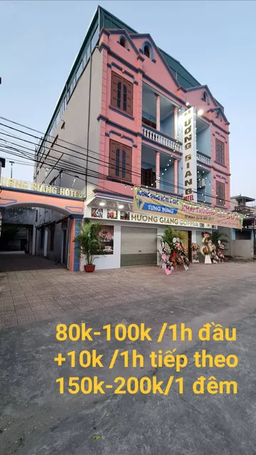 Hương Giang Hotel & Coffee