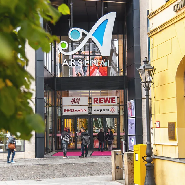 ARSENAL - Einkaufszentrum