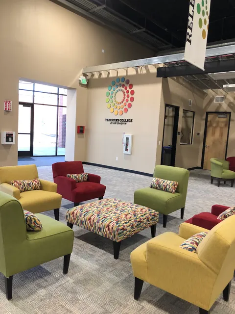 Teachers College of San Joaquin