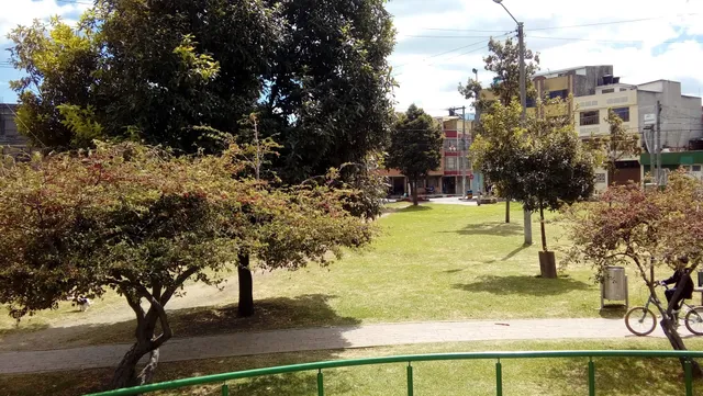 La Riviera Park