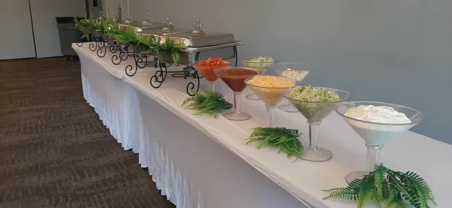 HONEY BOO'S LLC CATERER/ FOOD TRAILER