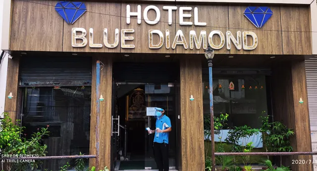 Hotel blue diamond