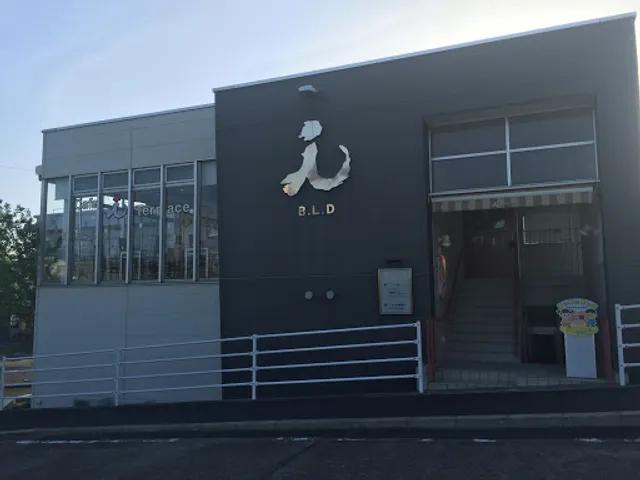 クレープカフェ iテラス