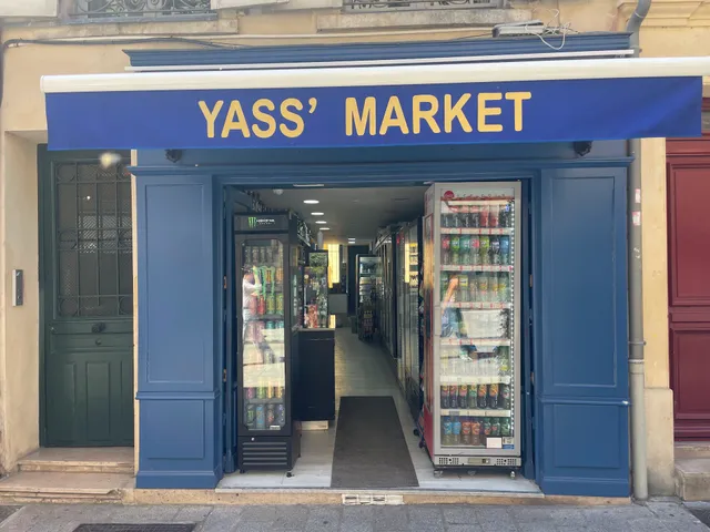 YASS’ MARKET