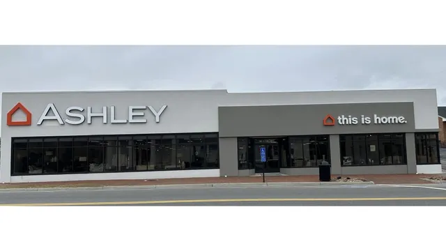 Ashley Store