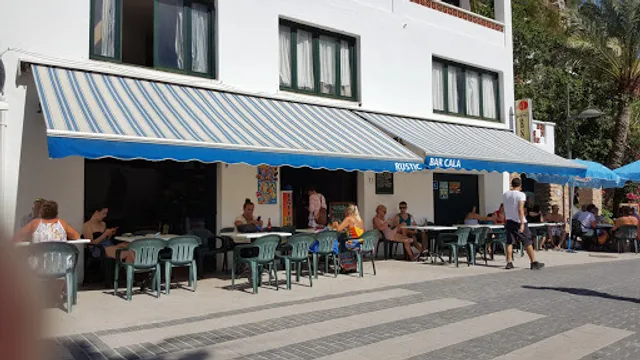 Rustic Bar Cala