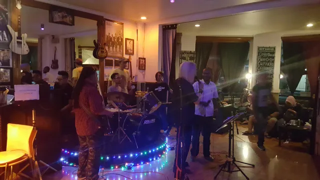 Rock Star Music Cafe