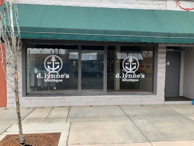 d. lynne's boutique