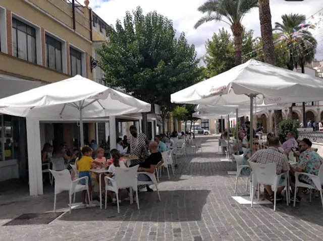 Bar cafetería Blanco y en botella