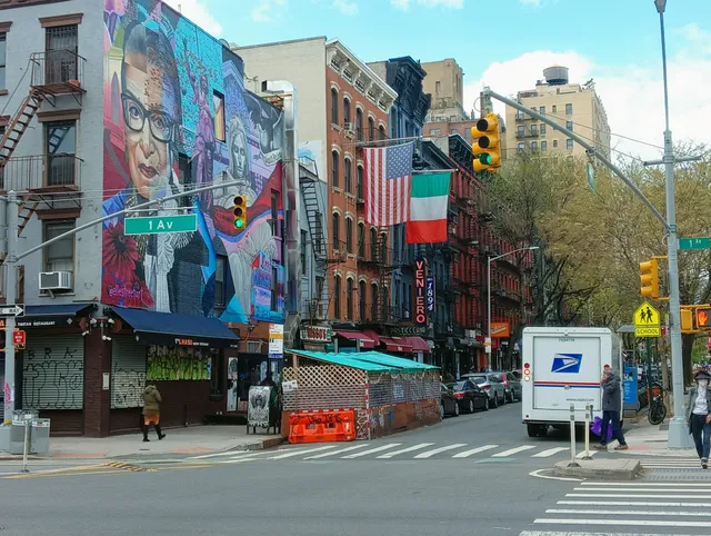 RBG mural by @ellestreetart