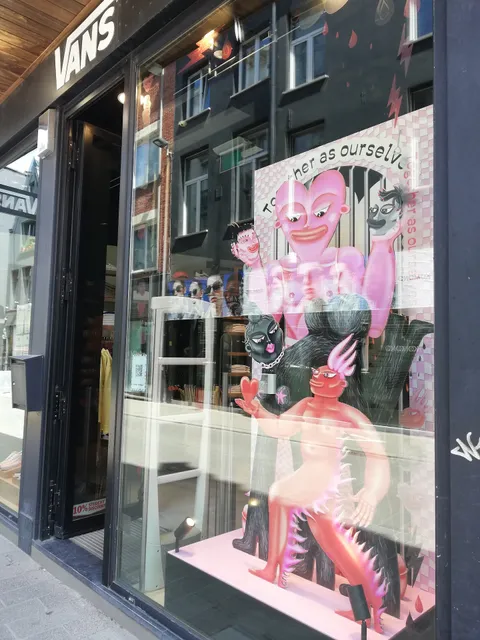 VANS Store Antwerp Kammenstraat