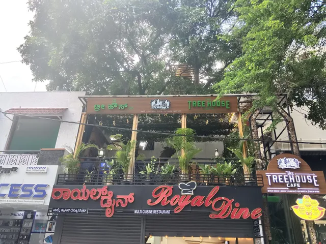 ROYAL DINE Multi Cuisine Restaurant