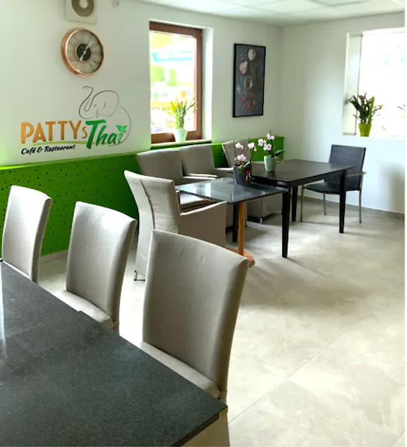 Pattys Thai - Café & Restaurant