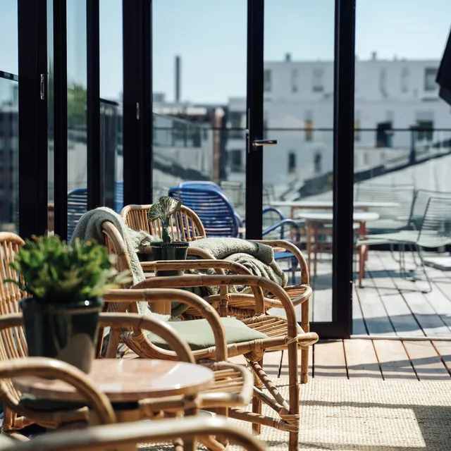 Albina Restaurant & Wine Bar