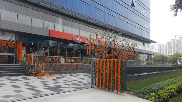 Haldiram's - Paras One33