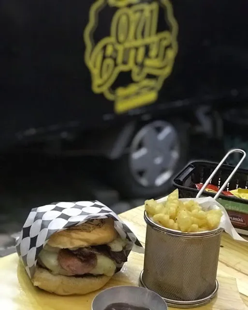 071 BURGER | Ribeira