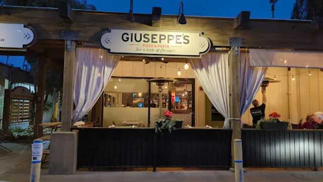 Giuseppes Pizzeria Palm Springs