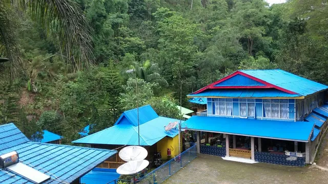 Lembah Biru Lagoon