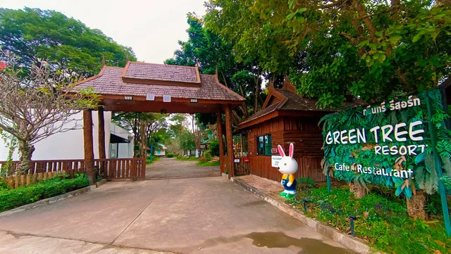 Green Tree Resort