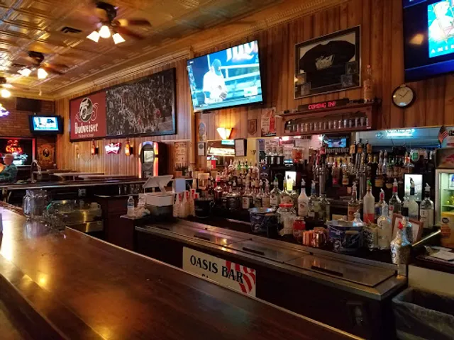 Oasis Bar & Fireside Lounge