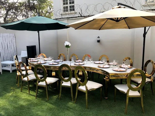 PISHON GOURMET - Classy African Restaurant