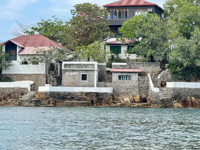 Ligpo Island Resort