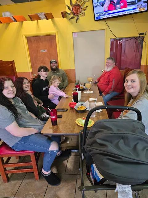 Skyline Shopping Center