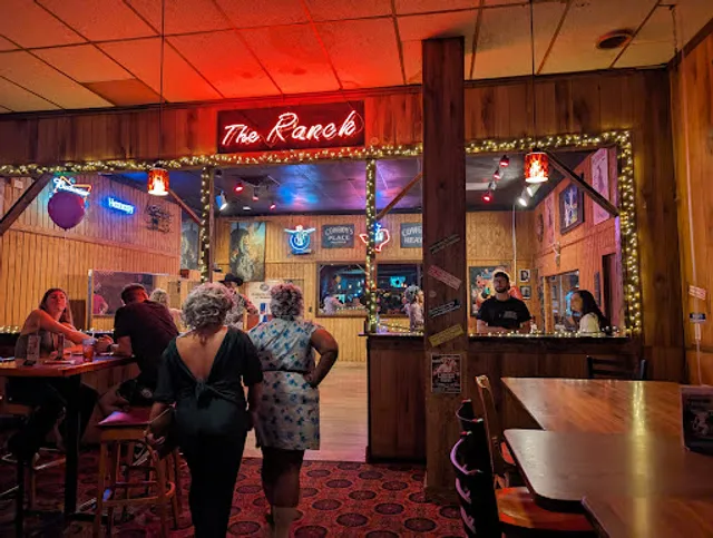 The Banque Country Western