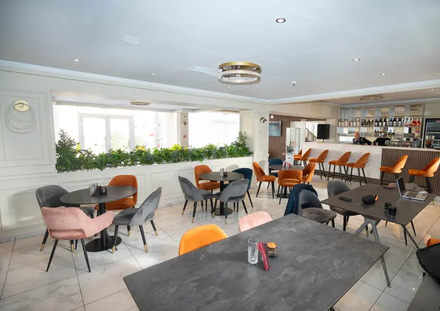 UNIQUE EXPERIENCE by Dinasty