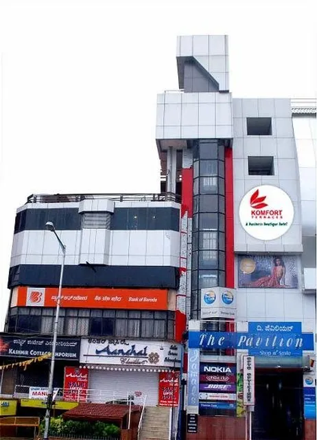 Komfort Terraces Hotel