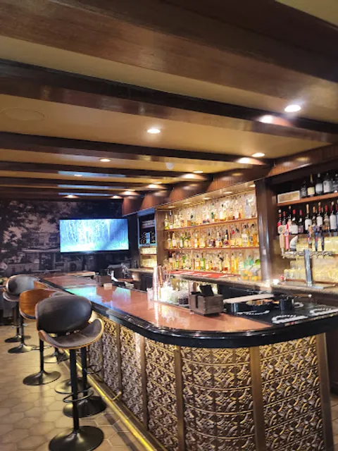 The Shack Restaurant & Lounge