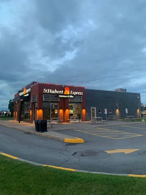St-Hubert Express