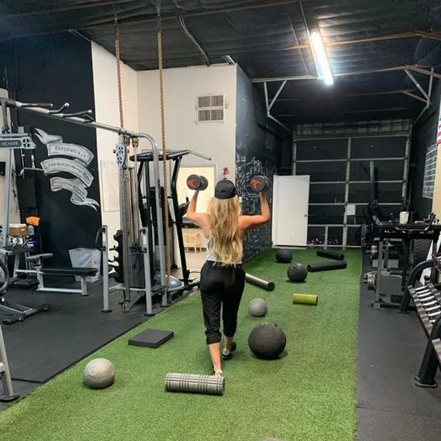 The Strength Warehouse