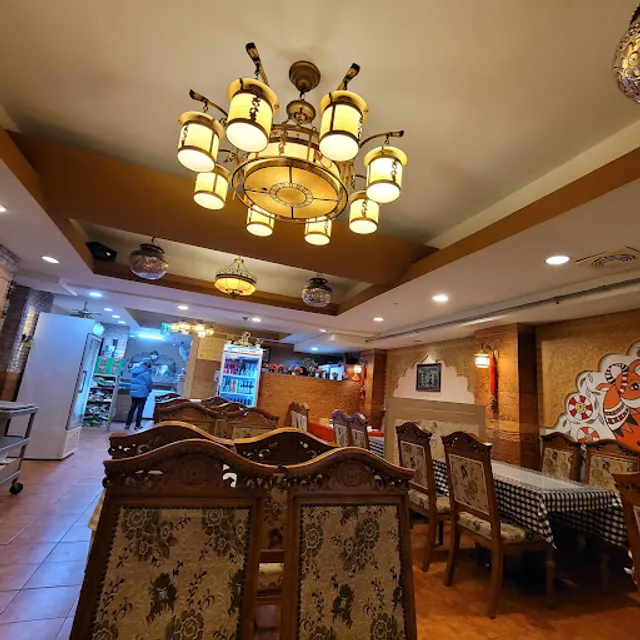 Delhi Dhaba (Indian Restaurant)