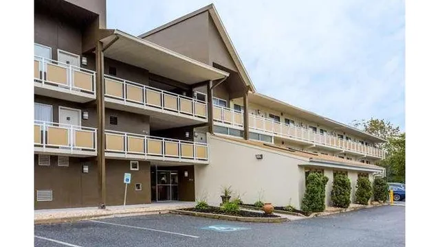 Days Inn by Wyndham Harrisburg North
