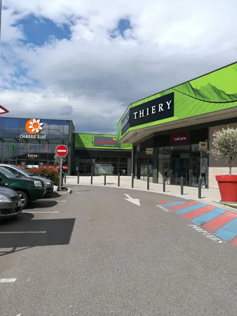 Crescendo Restaurant