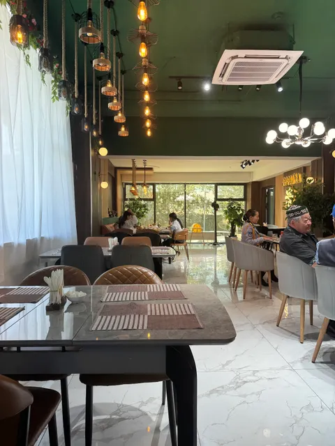 Papatya restaurant Bayan-Ulgii